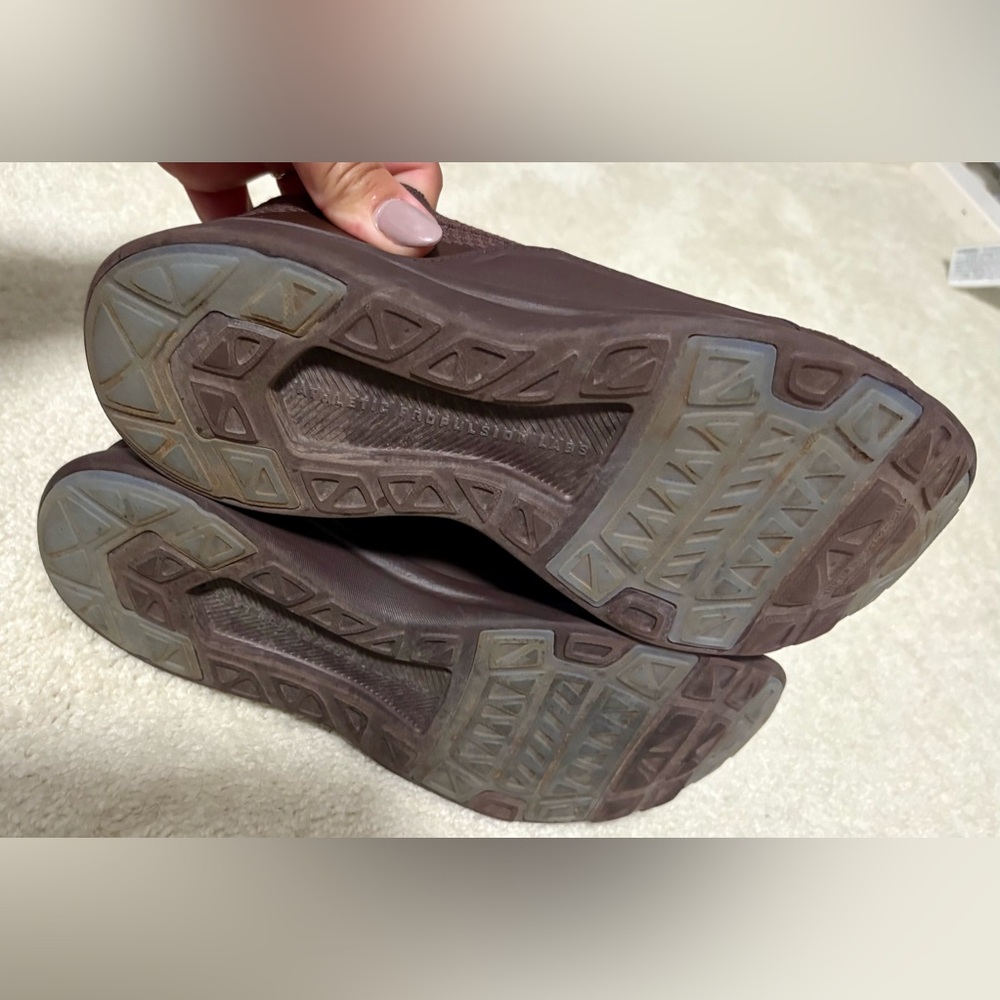APL unisex/Women Chocolate Brown Slip-On Sneakers, size 10 - Picture 6 of 10